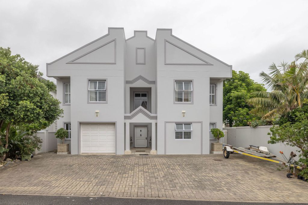 Property photo 3 of 56