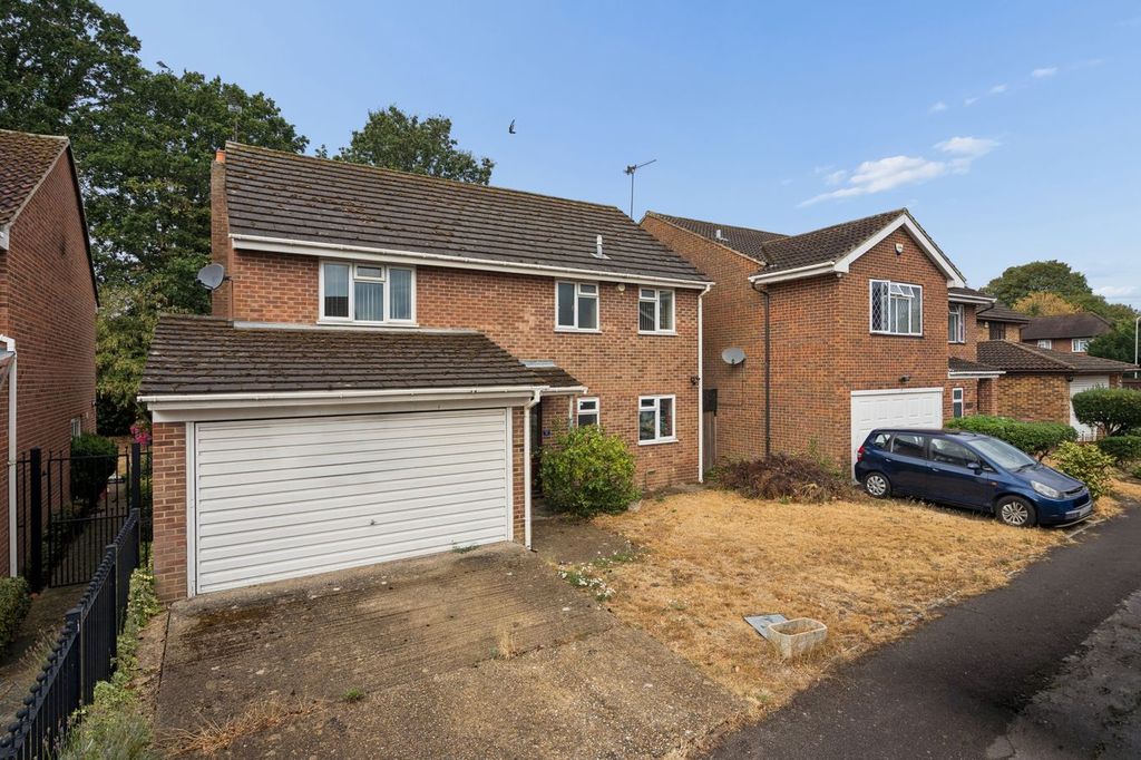 Property photo 1 of 20