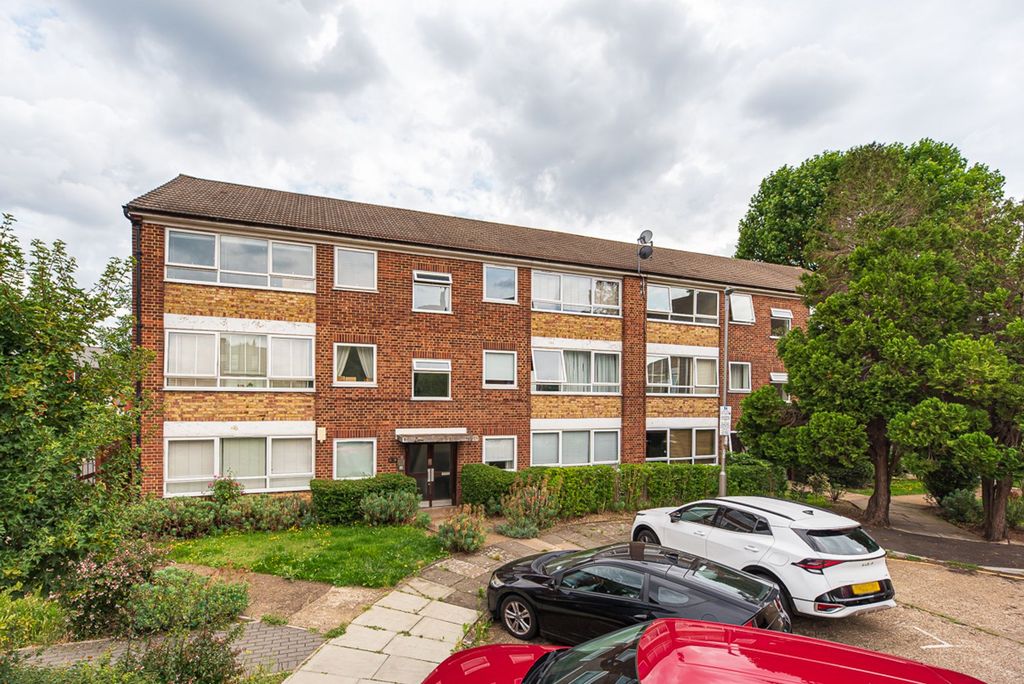 Property photo 1 of 7