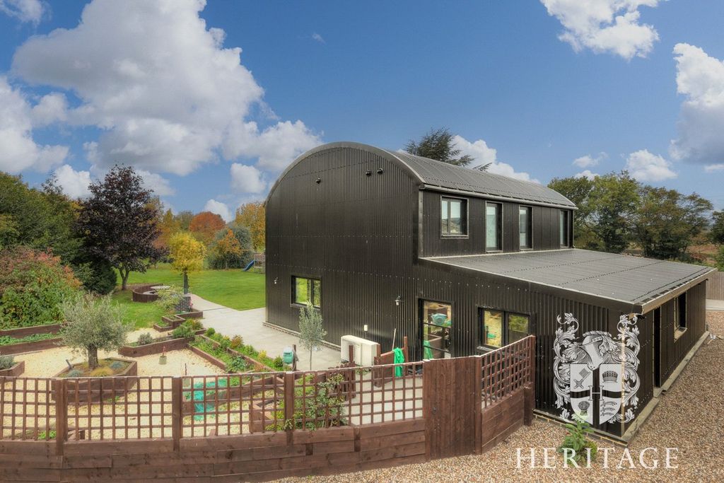 Property photo 1 of 30 Picture No. 03