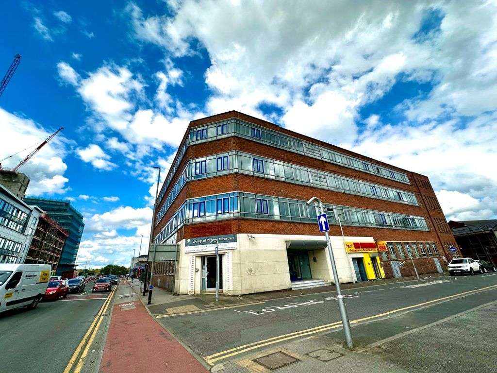 Property photo 1 of 1 Picture No. 03