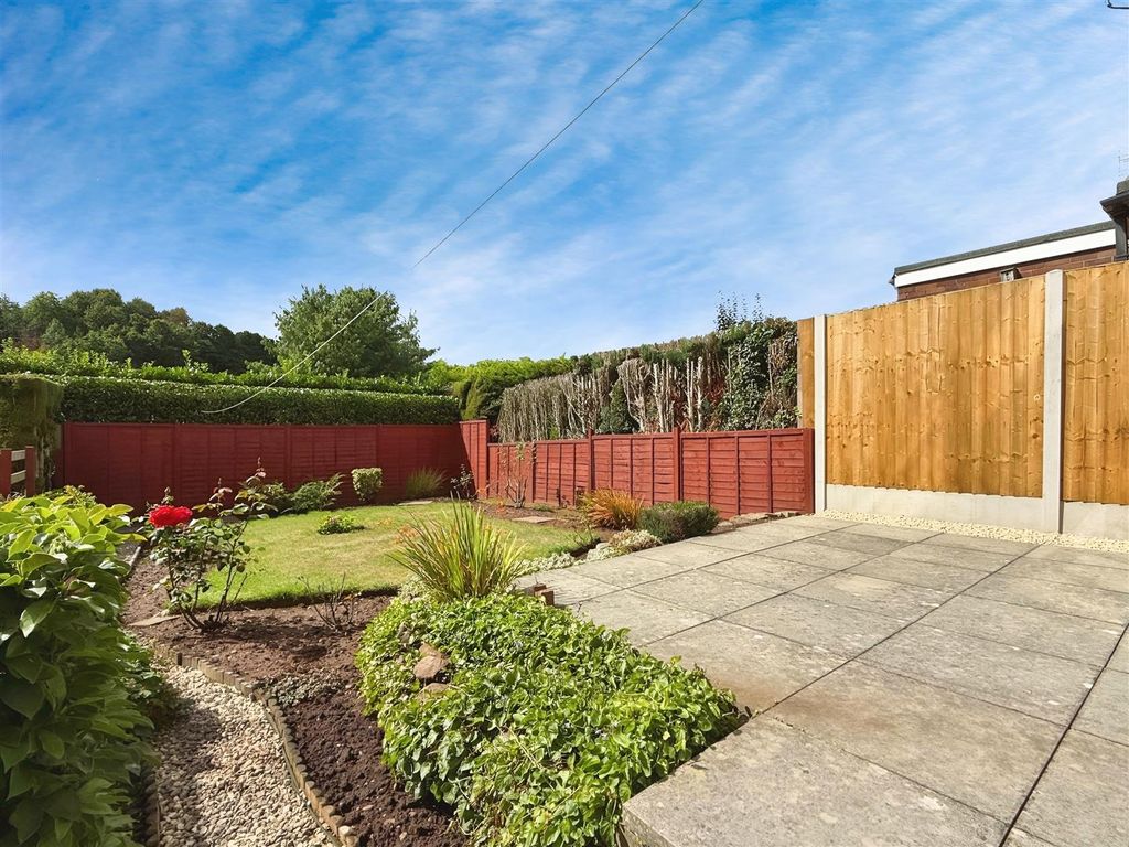 Property photo 2 of 21 Rear
