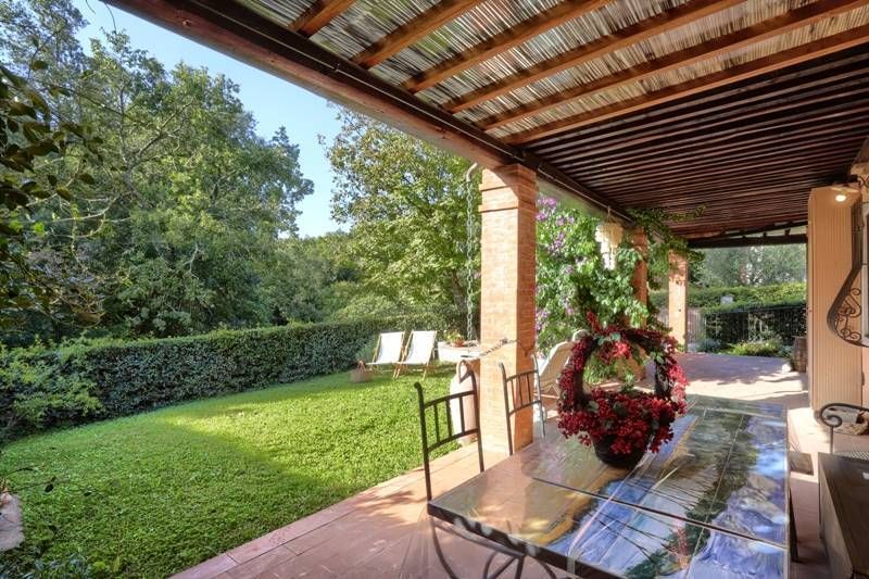 Property photo 1 of 26