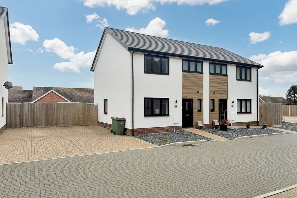 Property photo 1 of 17 Img_5406