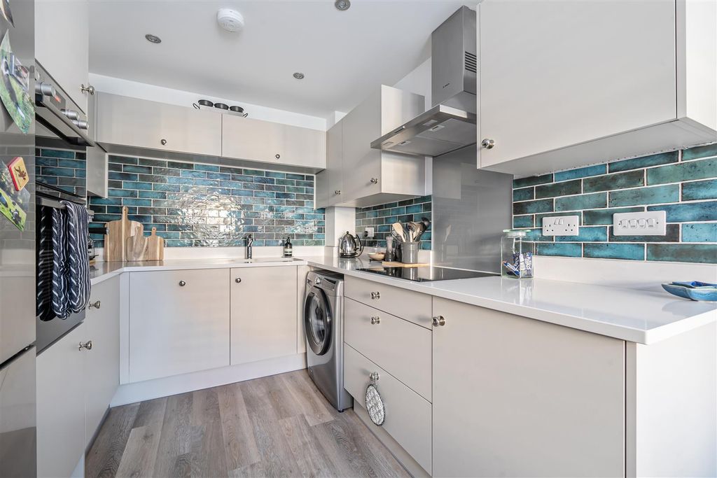 Property photo 3 of 19 1394338-15-694541d3c6583.Jpg