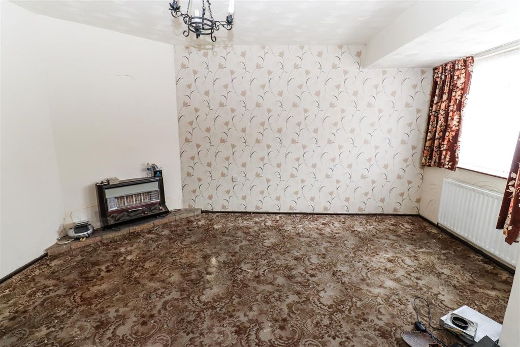 Property photo 3 of 10 Img_1423.Jpg