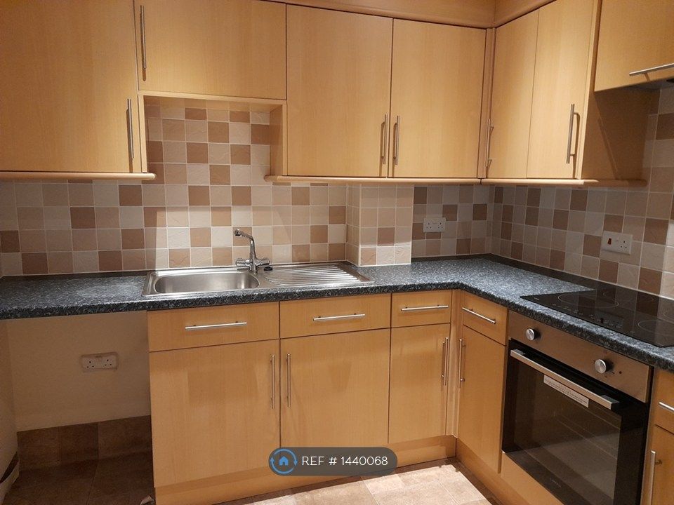 Property photo 3 of 11