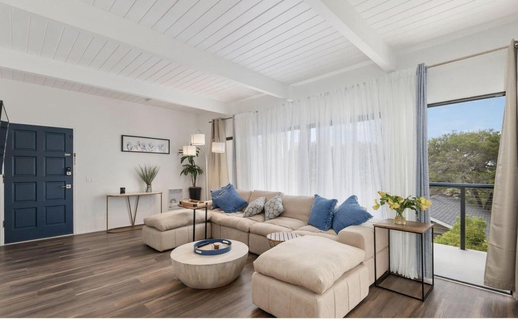 Property photo 3 of 10 <Alttext/>