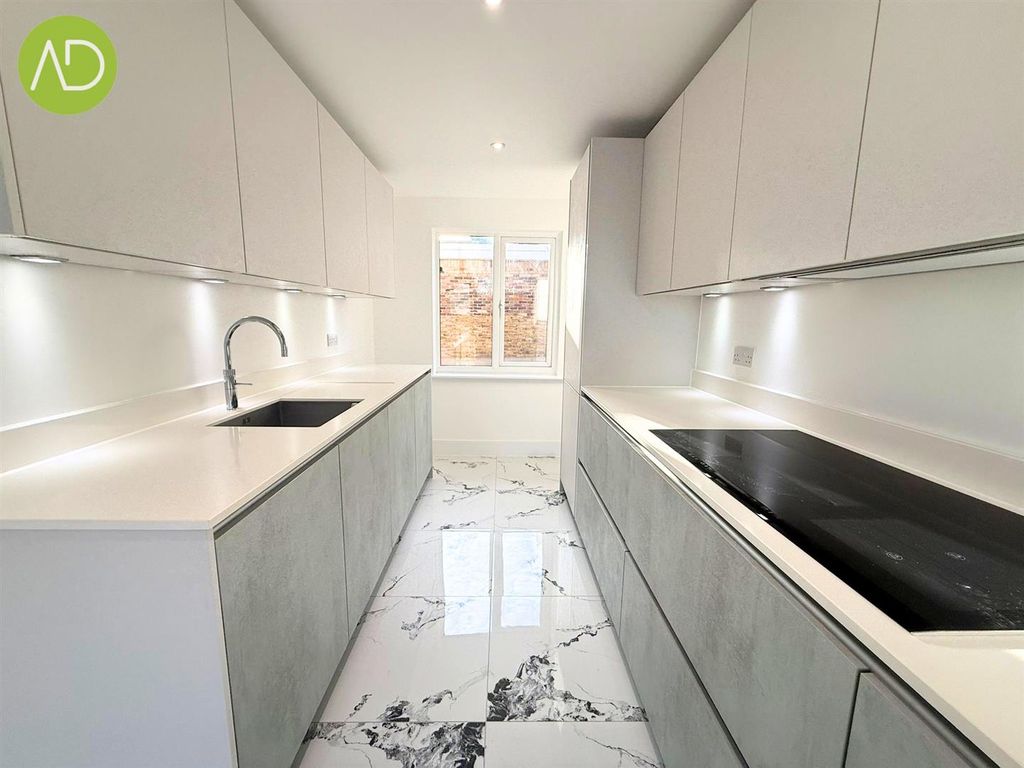 Property photo 3 of 25 23.Jpg