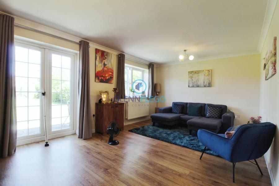 Property photo 2 of 12
