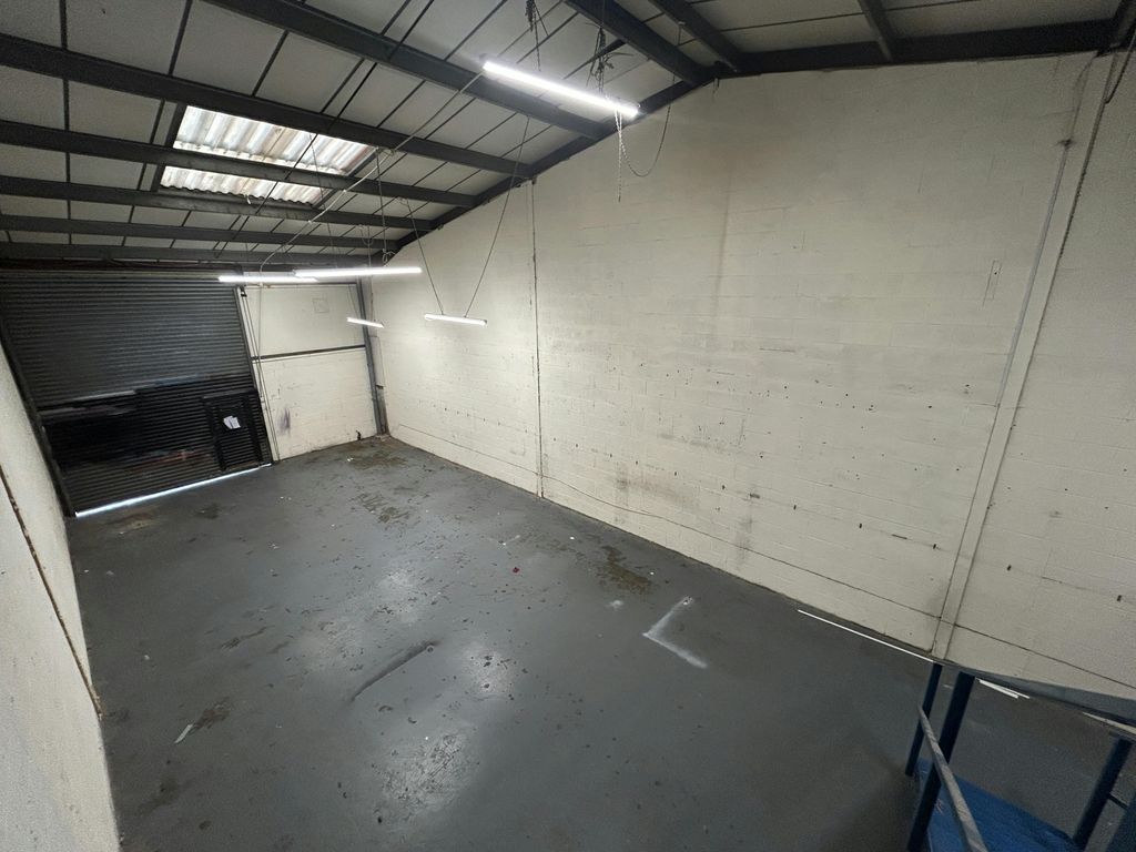 Property photo 3 of 11 Img_2381.Jpg