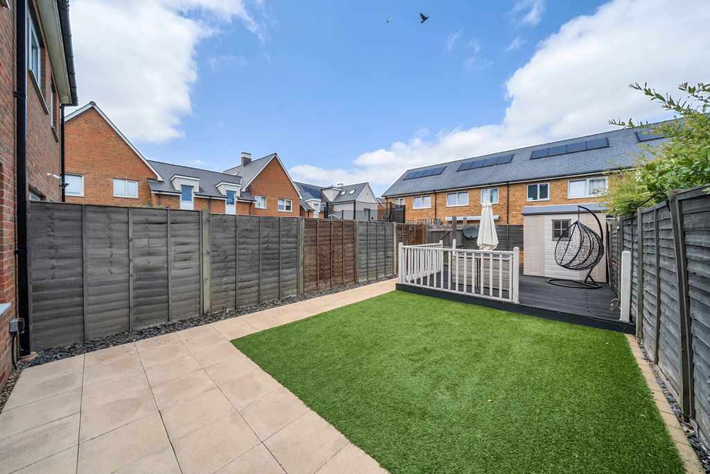 Property photo 3 of 24 1488735-18-6A54d3...