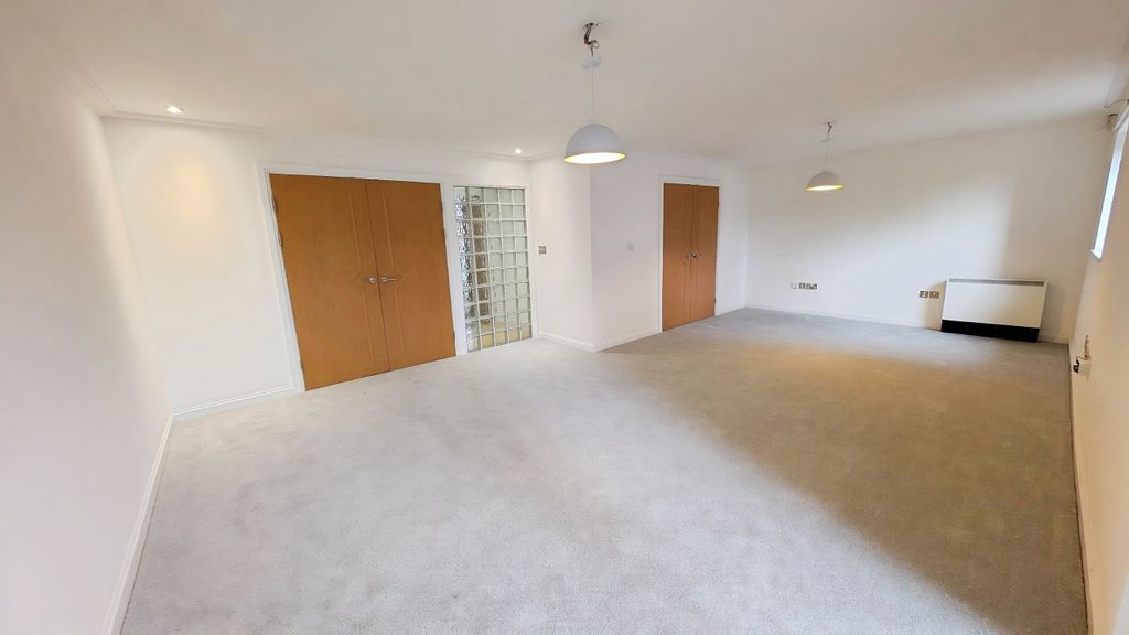 Property photo 1 of 8 146027c1-Motion_Photo_5867997028719534412