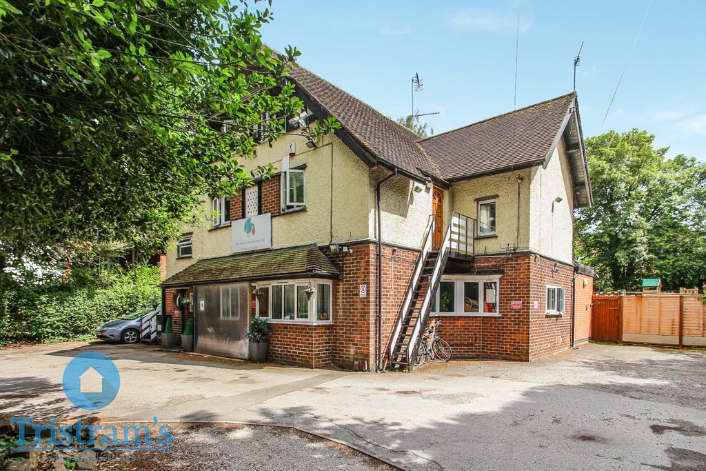 Property photo 1 of 15