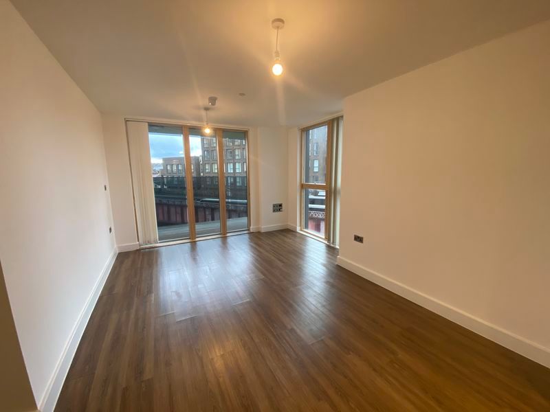 Property photo 3 of 7 Photo 2