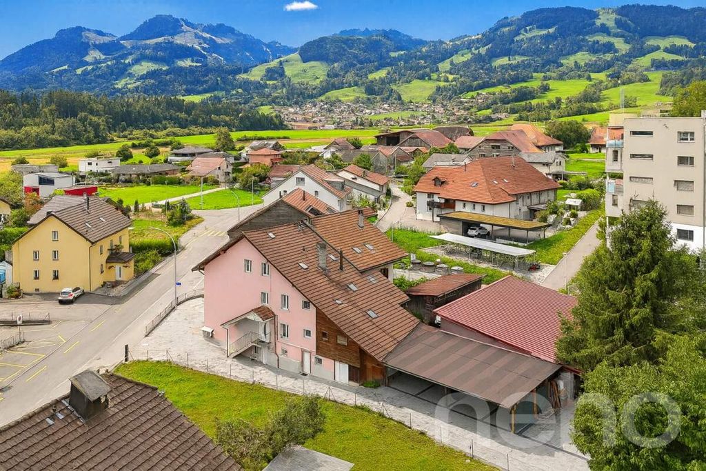 Property photo 2 of 13