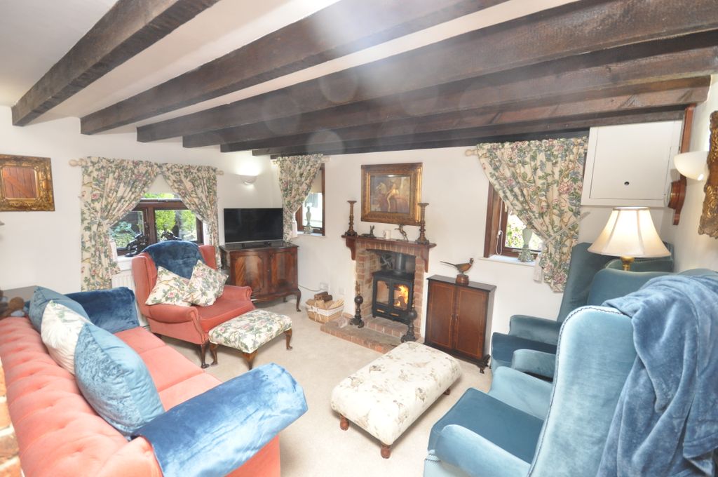 Property photo 3 of 13