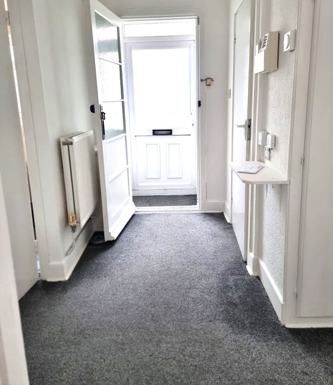 Property photo 2 of 12 Hallway