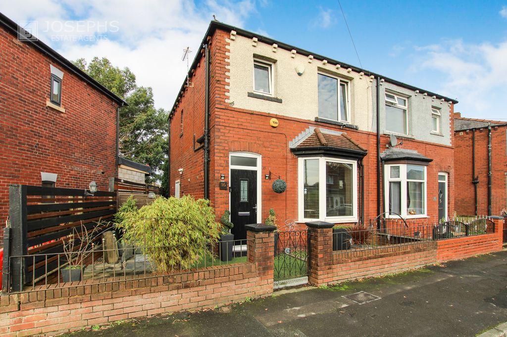 Property photo 1 of 24
