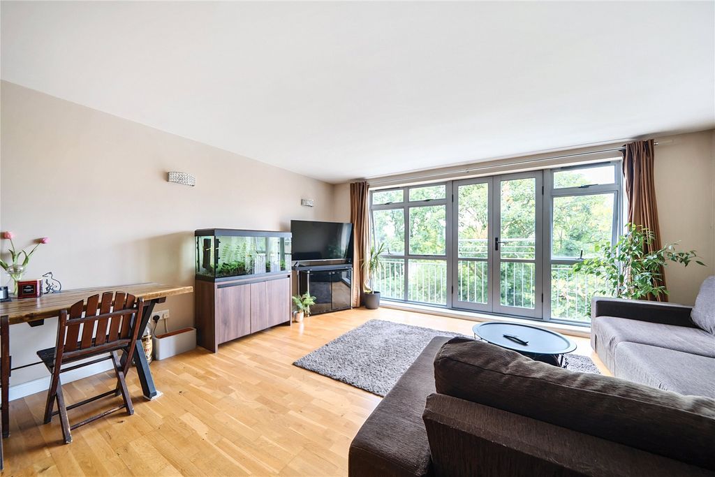 Property photo 2 of 15 Picture No. 09