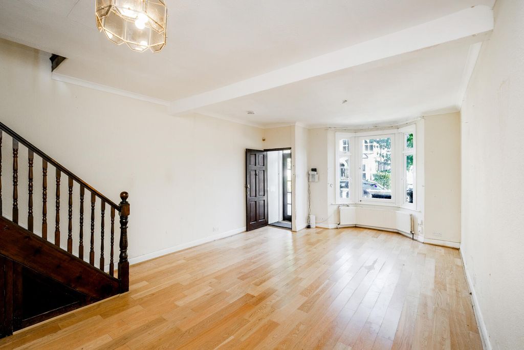 Property photo 2 of 18 Living Room