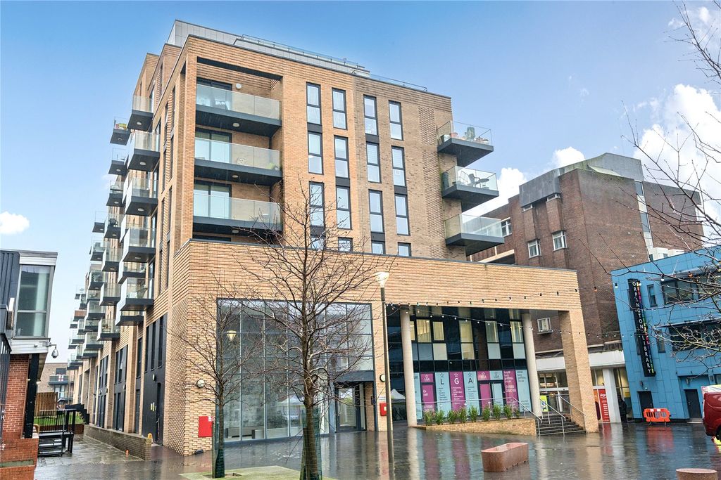 Property photo 1 of 21 Picture No. 23