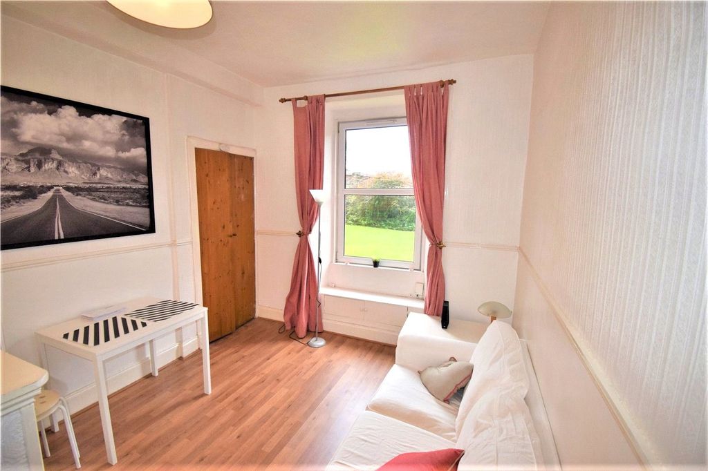 Property photo 1 of 7 Photo 1