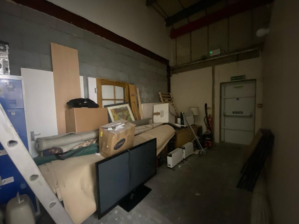 Property photo 3 of 4