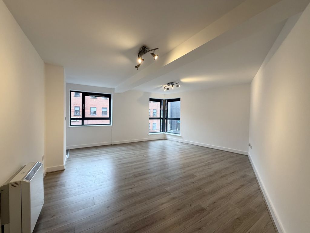 Property photo 1 of 16 Img_4553