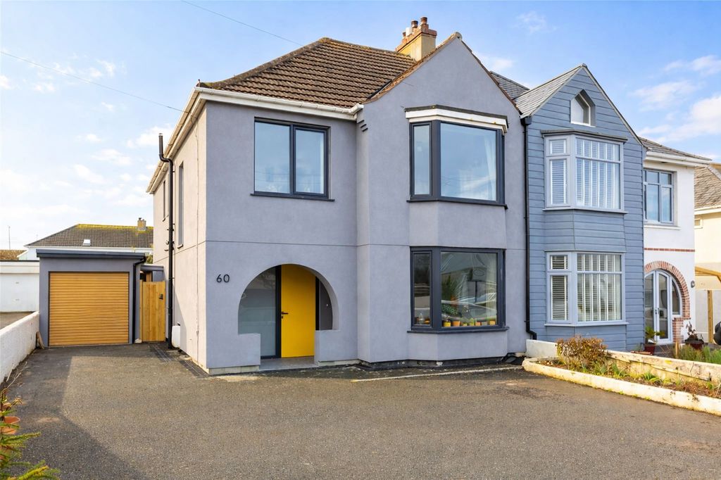 Property photo 1 of 26 External