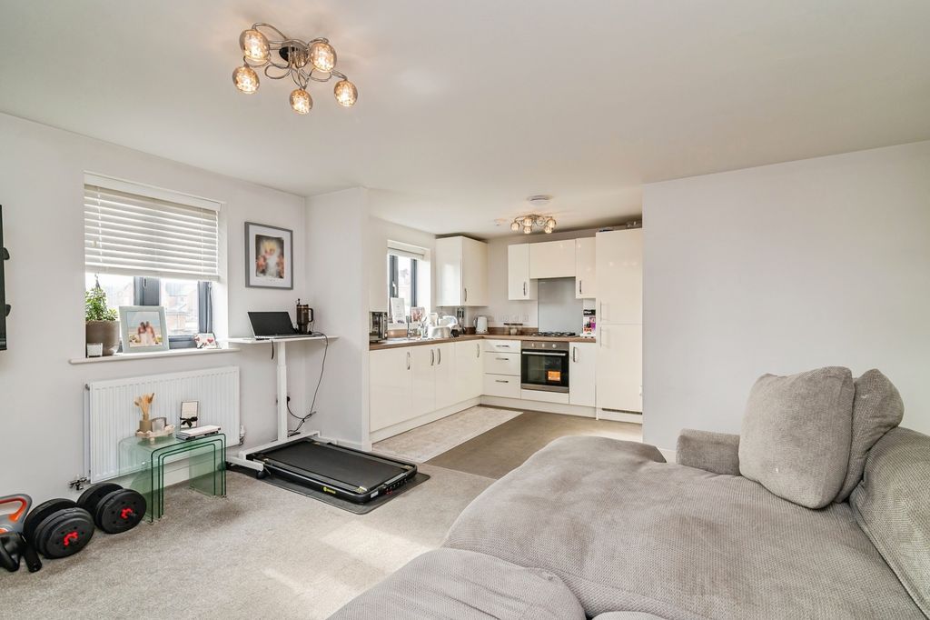 Property photo 1 of 12 Pbox-Img.Jpg