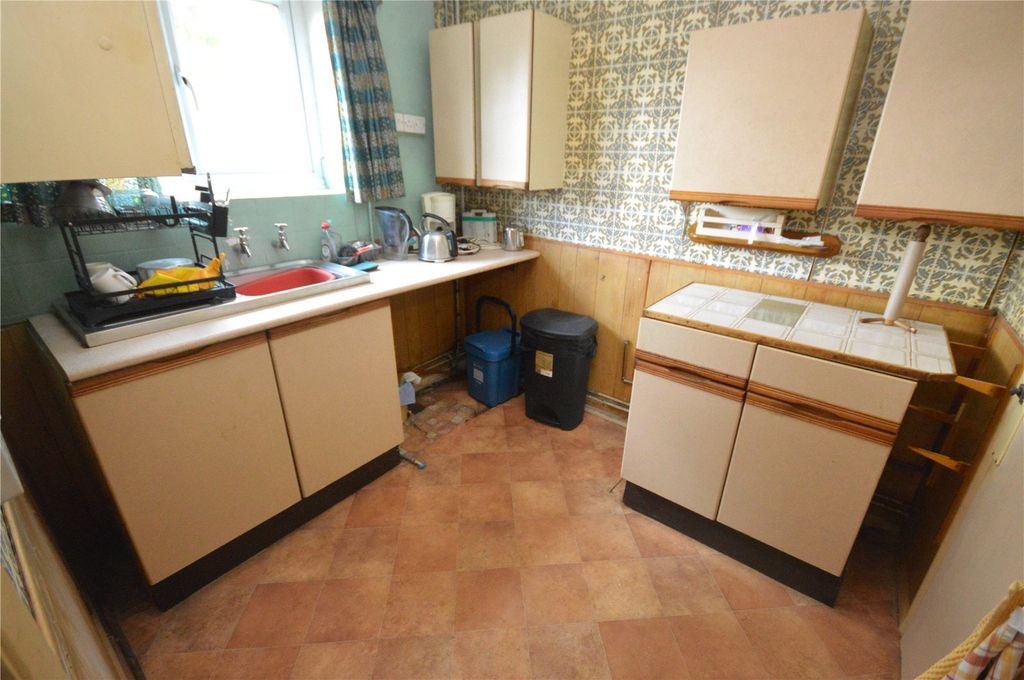 Property photo 3 of 8 Picture No. 01