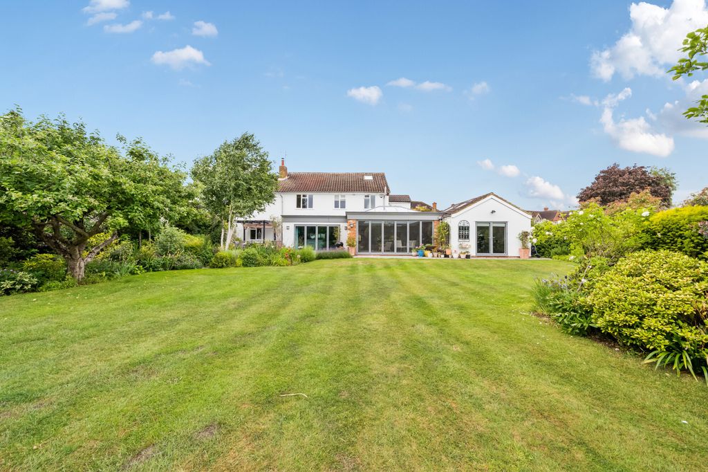 Property photo 1 of 15