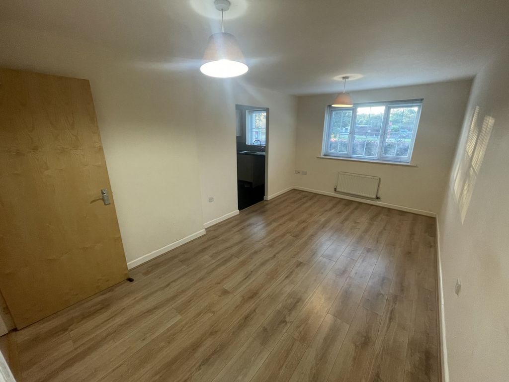 Property photo 2 of 7 Picture No. 07