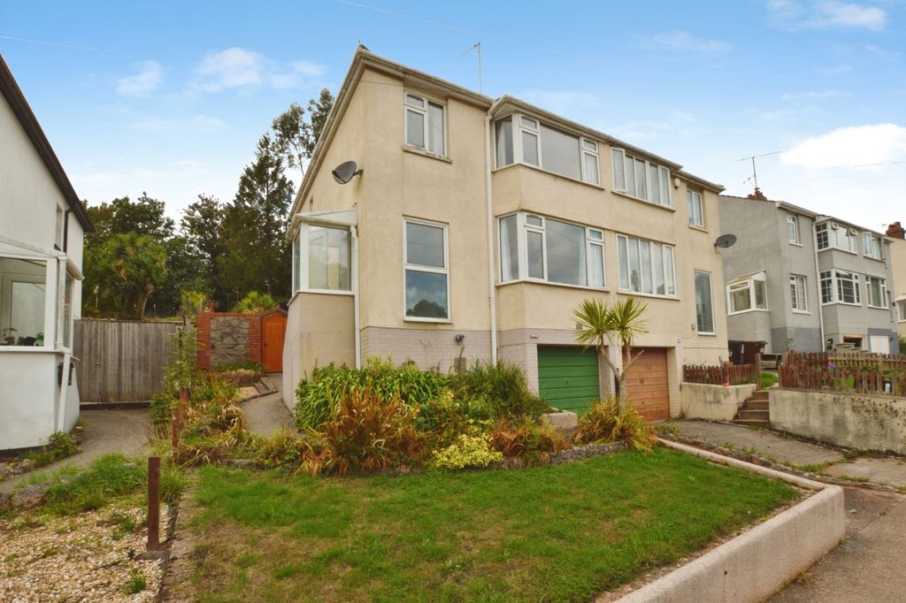 Property photo 1 of 15 Pbox-Img.Jpg