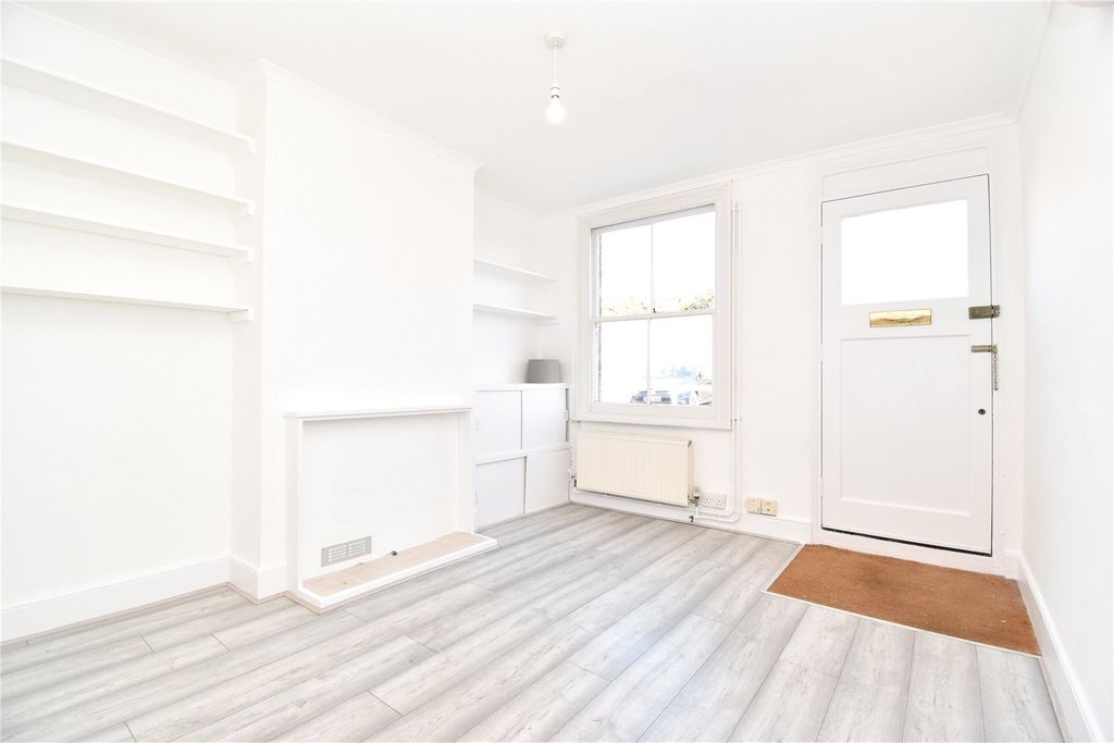 Property photo 3 of 13 Picture No. 14