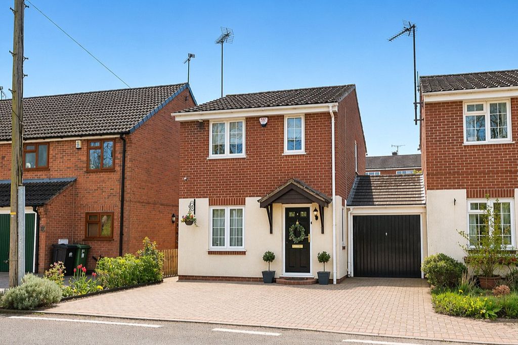 Property photo 1 of 27 Picture No. 02