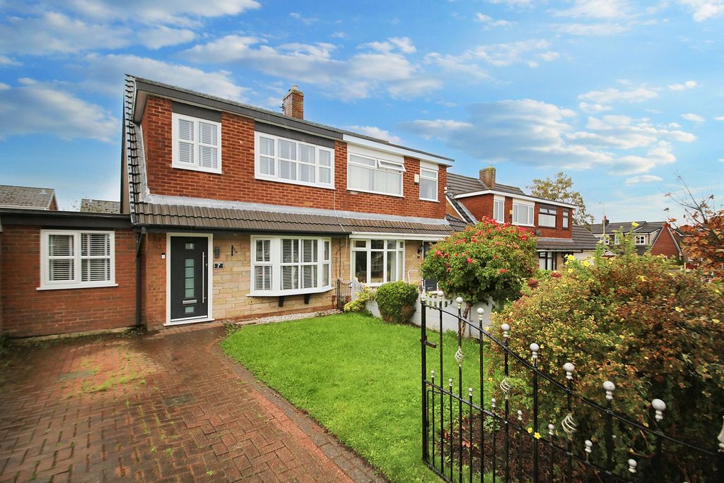 Property photo 1 of 22