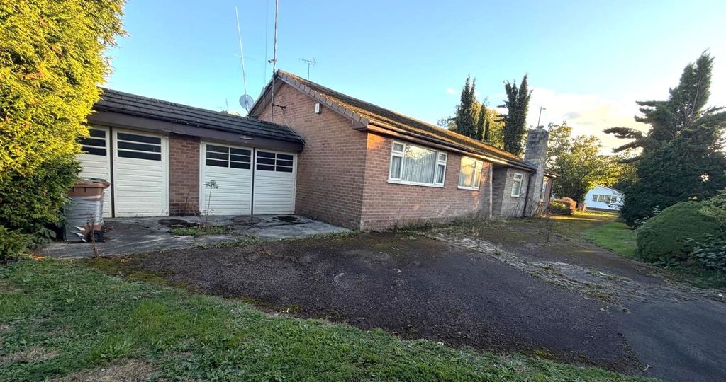 Property photo 1 of 45