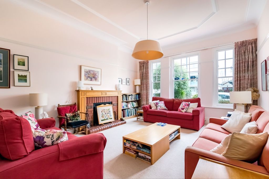 Property photo 3 of 15 Sitting Room