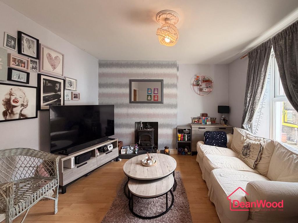 Property photo 2 of 13 Untitled-02.Jpg