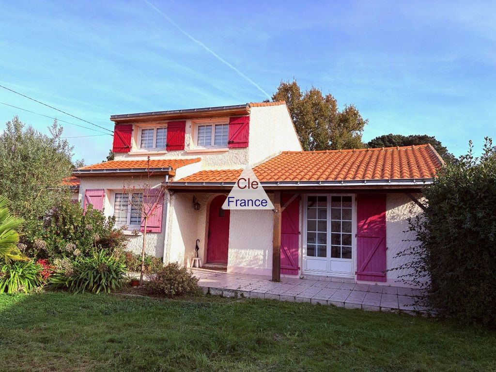 Property photo 1 of 7