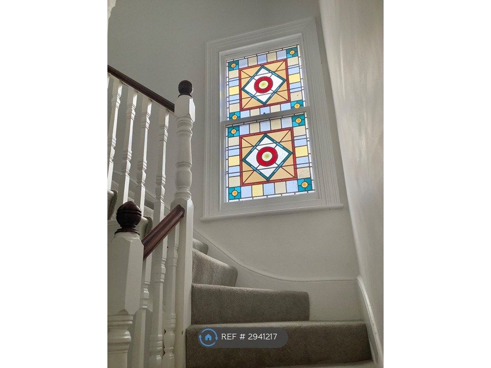 Property photo 3 of 22 Staircase Up