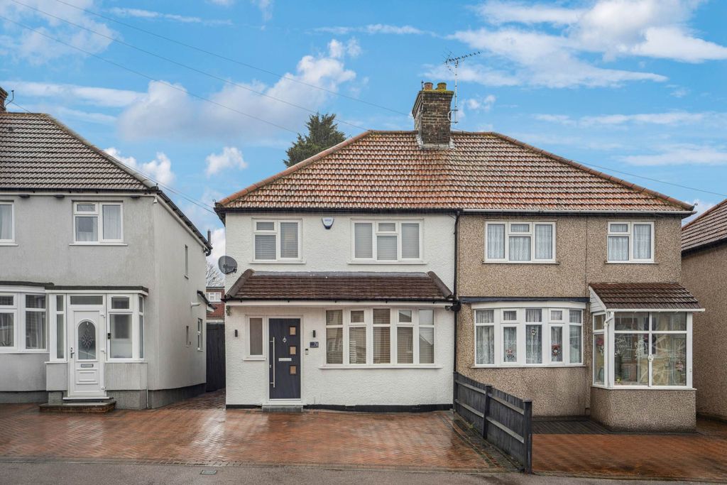 Property photo 2 of 15