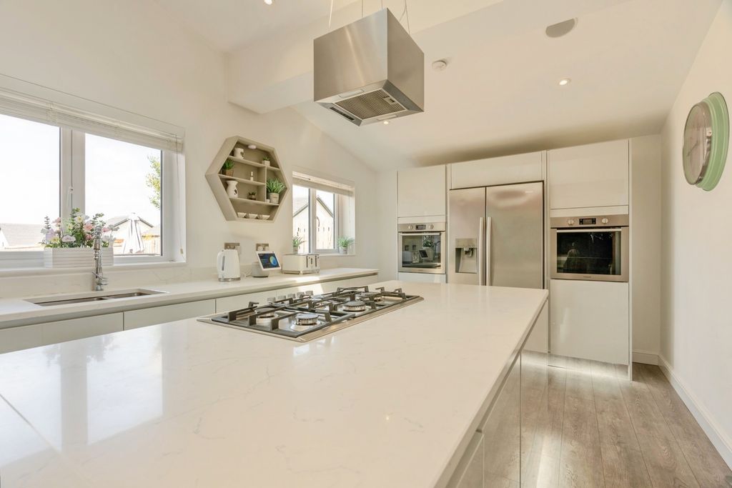Property photo 3 of 29 Pbox-Img.Jpg