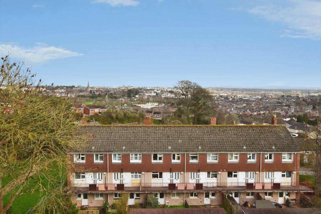 Property photo 2 of 8 4Bb88A29-Barley 20View