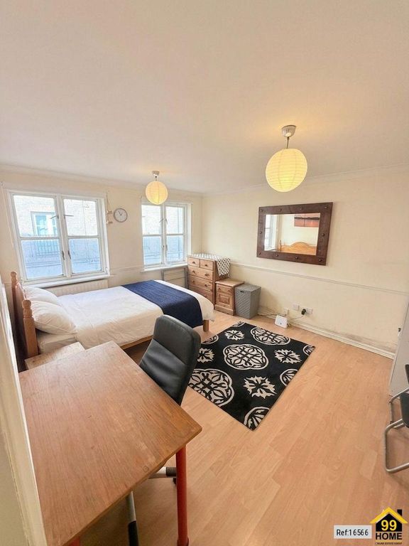 Property photo 2 of 7 Photo 1