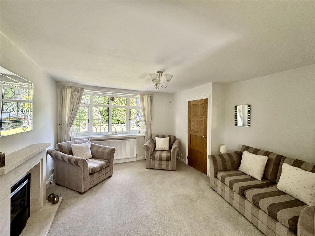 Property photo 2 of 16 Image 197.Jpeg