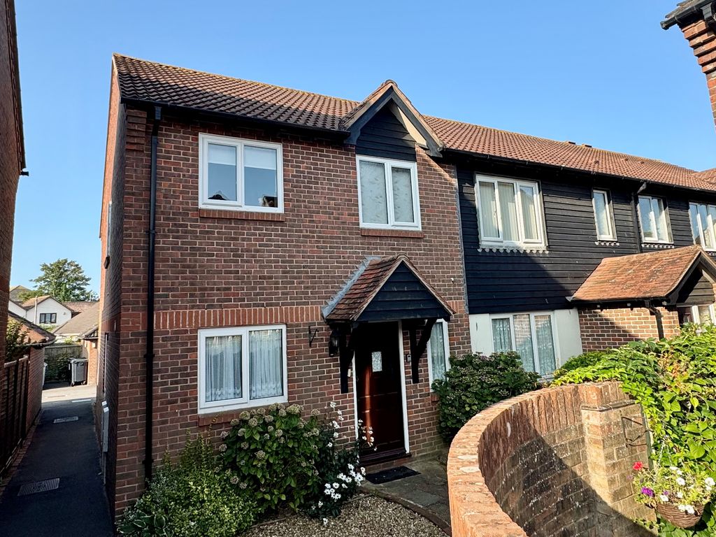 Property photo 1 of 14 27 The Leas Front A
