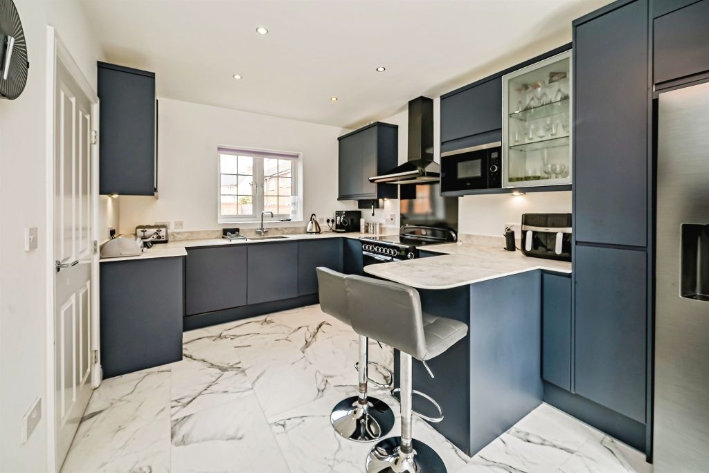 Property photo 2 of 26